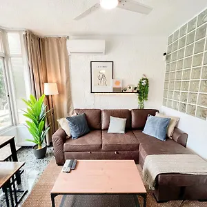 Cozy And Bright Flat With Pool Apartamento Torremolinos